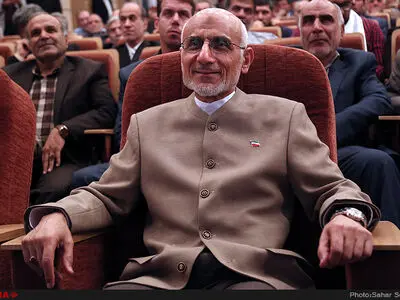 قول کناره‌گیری به آیت‌الله موحدی کرمانی ندادم