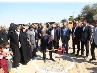 بوستان «محمدعلی بهمنی» در بندرعباس کلنگ‌زنی شد +فیلم