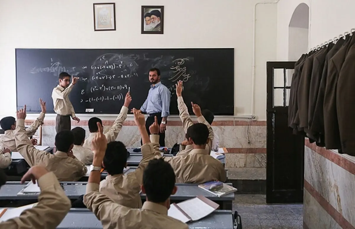 پاسخ به ابهامات حذف مدارس سمپاد و جایگزینی "طرح شهاب"/تبدیل مدارس تیزهوشان به دولتی طی ۳ سال آینده