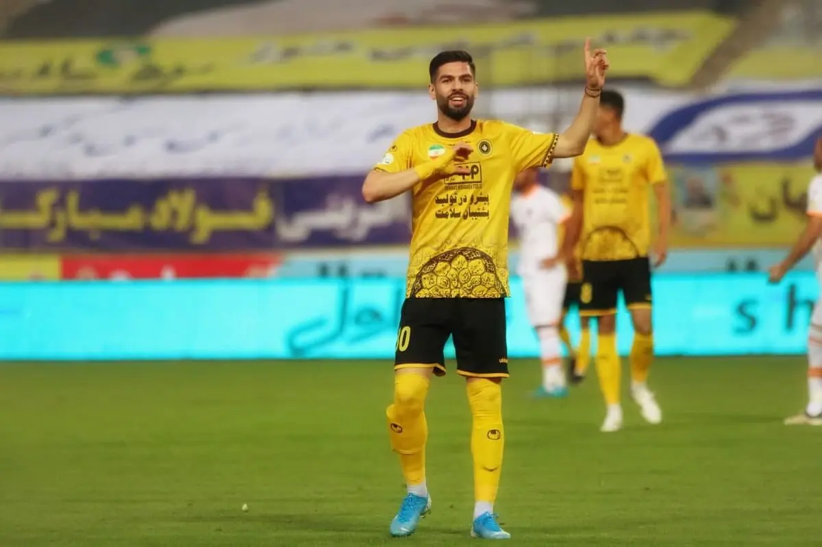 سلمانی: به یک برد پرگل به این شکل نیاز داشتیم/ رقابت قهرمانی بین ما و پرسپولیس است