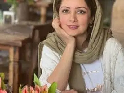 خانم بازیگر پس از 11 سال از لس‌آنجلس به ایران برگشت/ فیلم