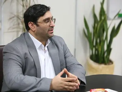 تعریف QR کد برای 18 هزار نفر از کارکنان شهرداری تهران