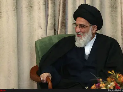 استفتائاتی درباره روزه مسافر از دیدگاه آیت‌الله هاشمی شاهرودی