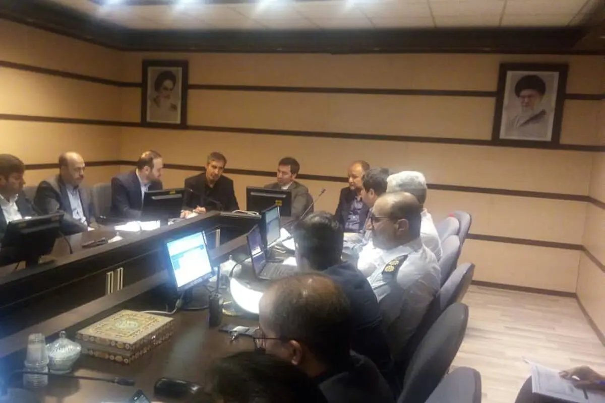 لزوم توجه به حل مشکلات آلودگی هوا و ترافیک در راستای ارتقای سلامت شهروندان 