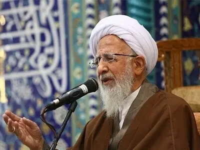حفظ انقلاب و کیان این سرزمین مهم‌ترین وظیفه امروز ماست 