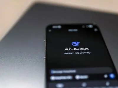 چت‌بات چینی با آپدیت جدید هم عقب ماند / فاصله زیاد دیپ‌سیک با ChatGPT و Gemini