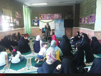 آموزش شهروندی در سرای محلات منطقه۱۷