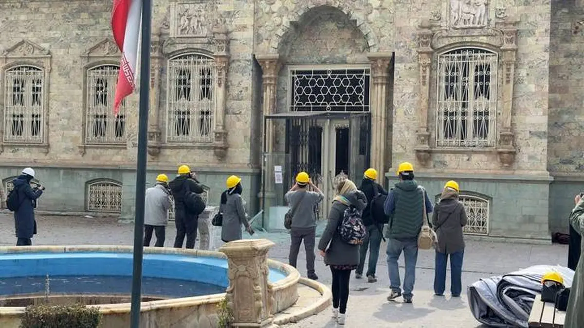 بازدید خبرنگاران رسانه‌های داخلی از آسیب واردشده به مجموعه فرهنگی‌ـ‌تاریخی سعدآباد در پی حملات آمریکایی-صهیونی/ ثبت میدانی خسارات به میراث‌فرهنگی ایران