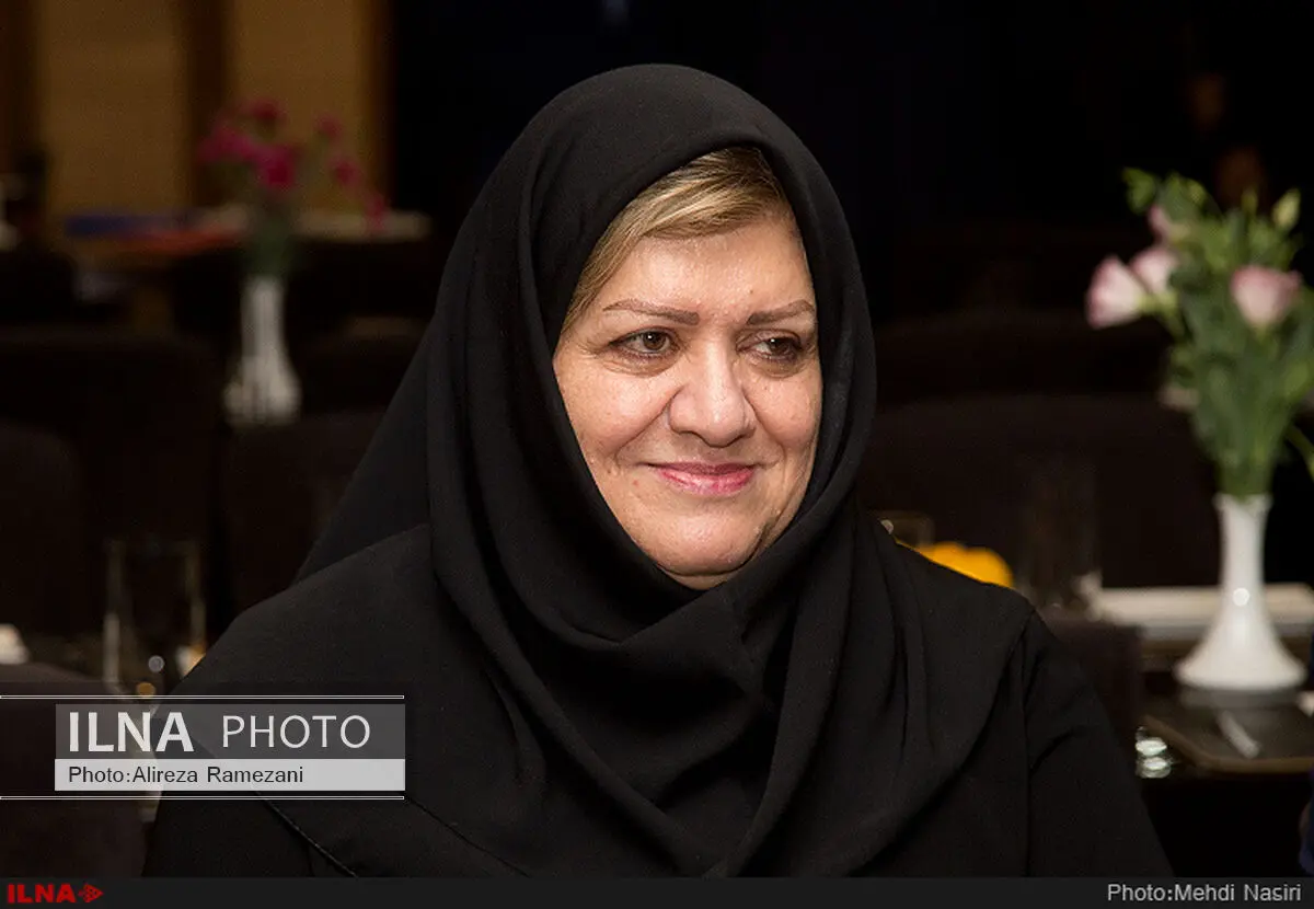 همسر پورحیدری به عکس عباس جدیدی واکنش نشان داد