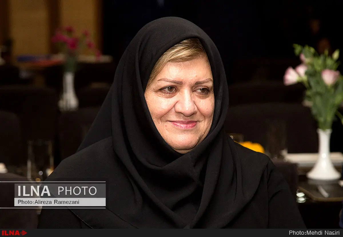 همسر پورحیدری به عکس عباس جدیدی واکنش نشان داد