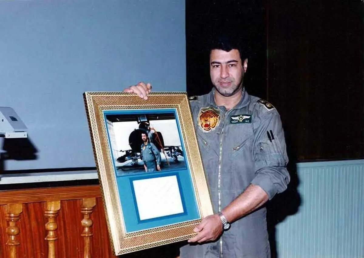پدرخوانده هواپیمای میراژ، آسمانی شد