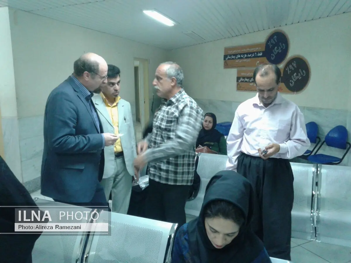 فرماندار اسلام آباد غرب از درمانگاه و اورژانس بیمارستان امام به صورت سرزده بازدید کرد