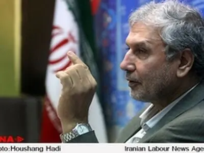 احترام به کارگر باید بازگردانده شود