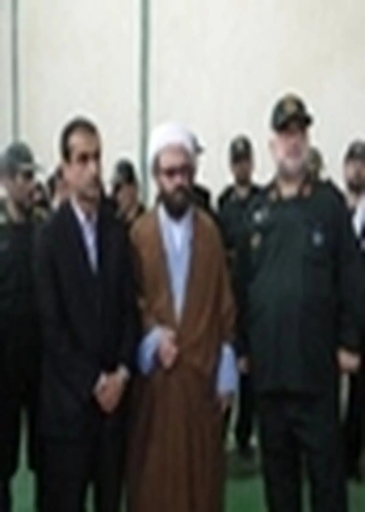 یک واحد مسکن به خانواده نیازمند رودباری واگذار شد