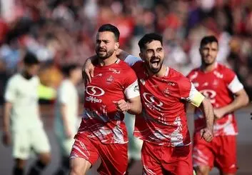 پرسپولیس ۲-۰ تراکتور: غلبه بر صدرنشین در آخرین بازی باقری