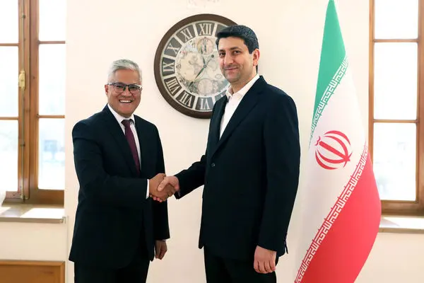 اللجنة الاقتصادية المشتركة بين إيران وإندونيسيا تعود إلى العمل بعد سنوات من التوقف