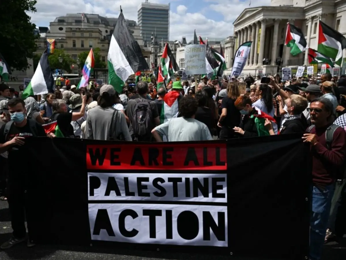 بازداشت معترضان حامی فلسطین توسط پلیس لندن