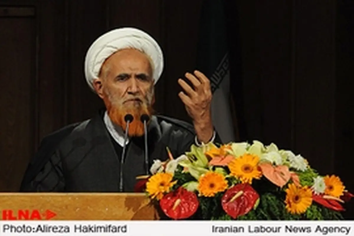 خاموش کردن فریاد زیاده‌طلب، عین عدالت است