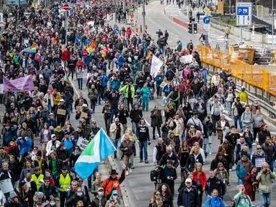 اعتراض به محدودیت‌های کرونایی در آلمان