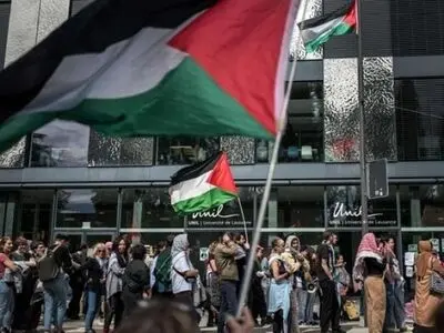 تظاهرات صدها نفر برای حمایت از فلسطین در دانشگاه لوزان
