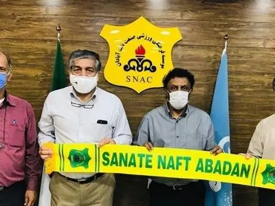 فیروزی سرپرست صنعت نفت آبادان شد