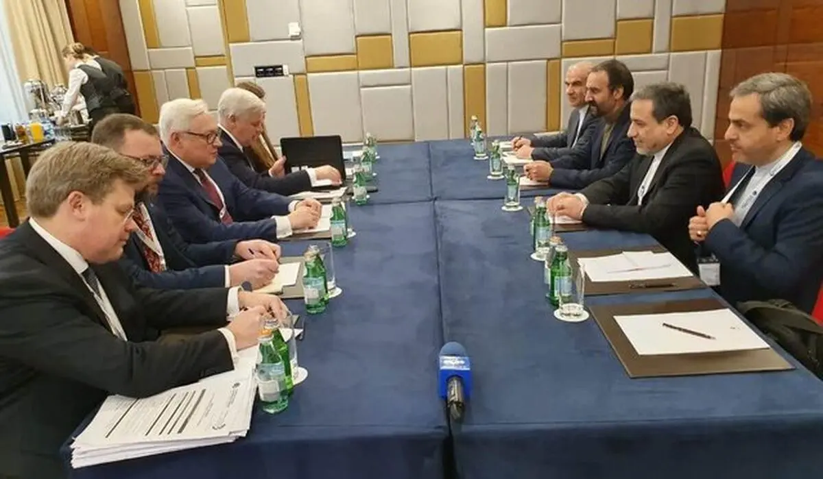عراقچی با همتای روس خود دیدار کرد