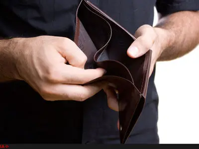 نارضایتی بازنشسته‌های پتروشیمی آبادان از تاخیر در پرداخت مطالبات