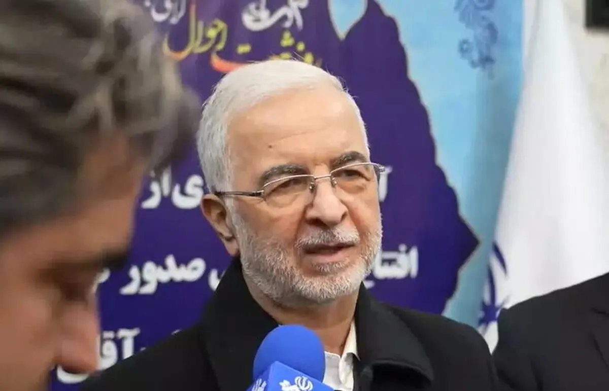 وزیر کشور: استفاده از تجارب استانداران ادوار در دستورکار است

