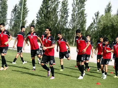 برنامه بازگشت پرسپولیسی‌ها از اوکراین اعلام شد