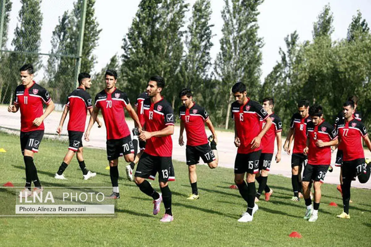 پرسپولیس فهرست بزرگسالان خود را کامل کرد
