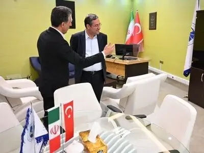 فتح مكتب لغرفة التجارة الإيرانية التركية في أرومية لتعزيز التبادل الاقتصادي