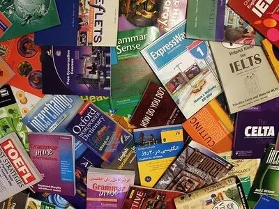 بوک‌کند؛ فروشگاه تخصصی کتاب‌های زبان خارجه