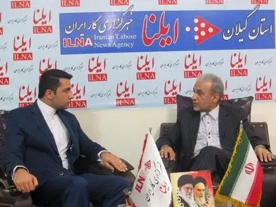 ۳۰۰۰ پروژه نیمه‌تمام ارثیه دولت گذشته به روحانی/ ذخیره آرد کشور به ۱۸ روز در آغاز دولت یازدهم رسیده بود/مگر با چادر زدن رای آوردم