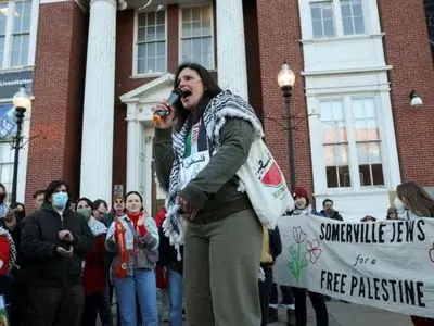 قاضی آمریکایی مانع از اخراج دانشجوی ترک دانشگاه تافتس شد