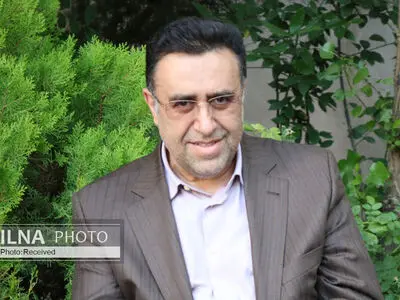 حضور بعضی افراد در کابینه پیشنهادی پزشکیان غیرمنتظره بود/ فکر نمی‌کنم وزرای پیشنهادی مشکلی برای رأی اعتماد داشته باشند