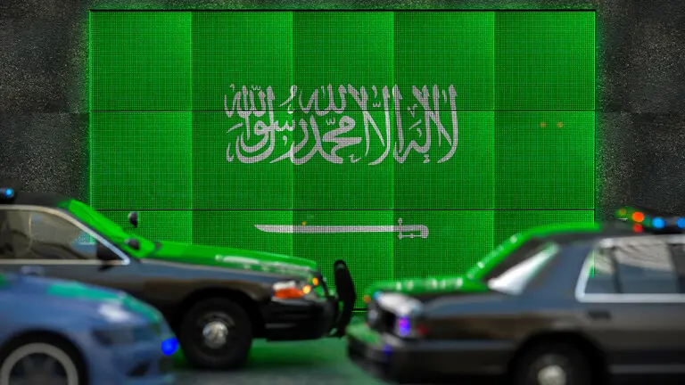 مقام‌های سعودی شبانه روز شبکه‌های اجتماعی را کنترل می‌کنند