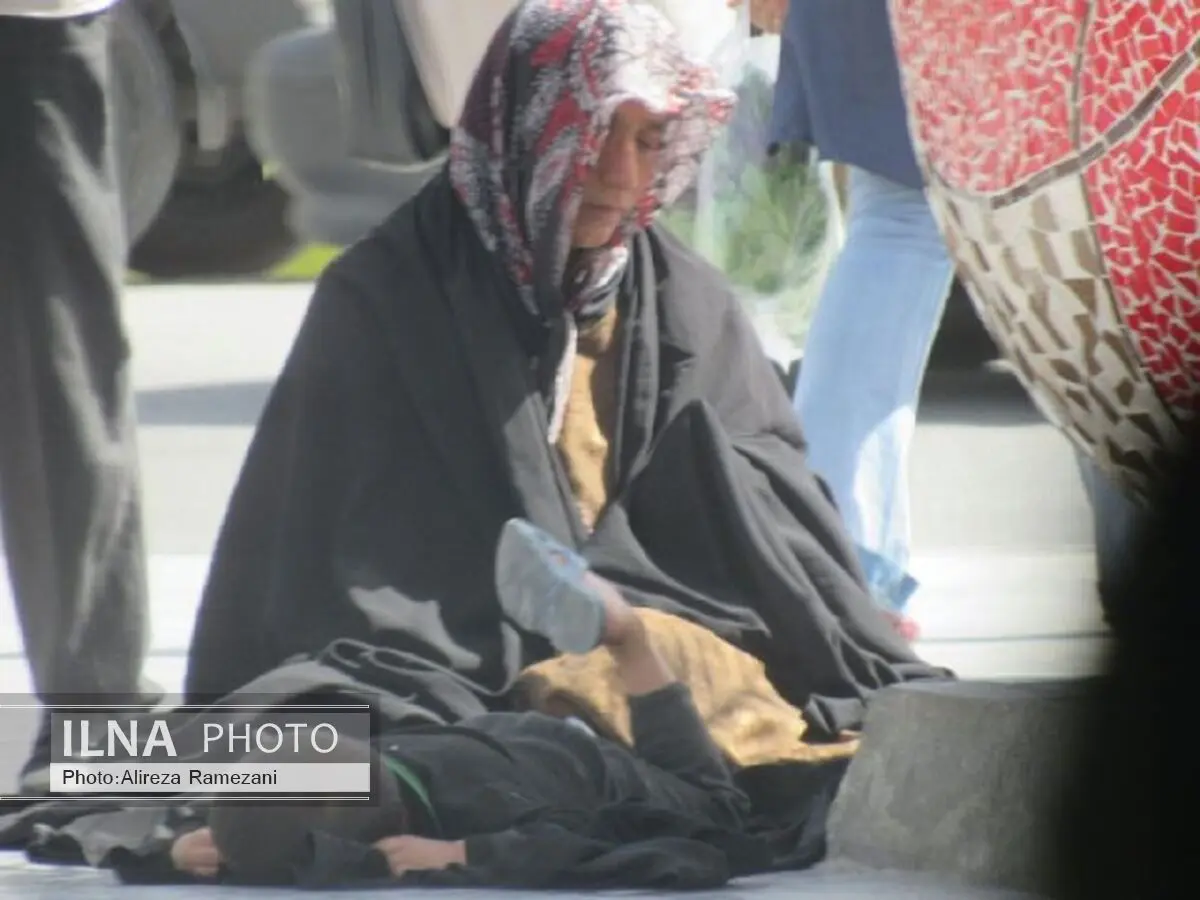 گدایی در بام نفتی ایران