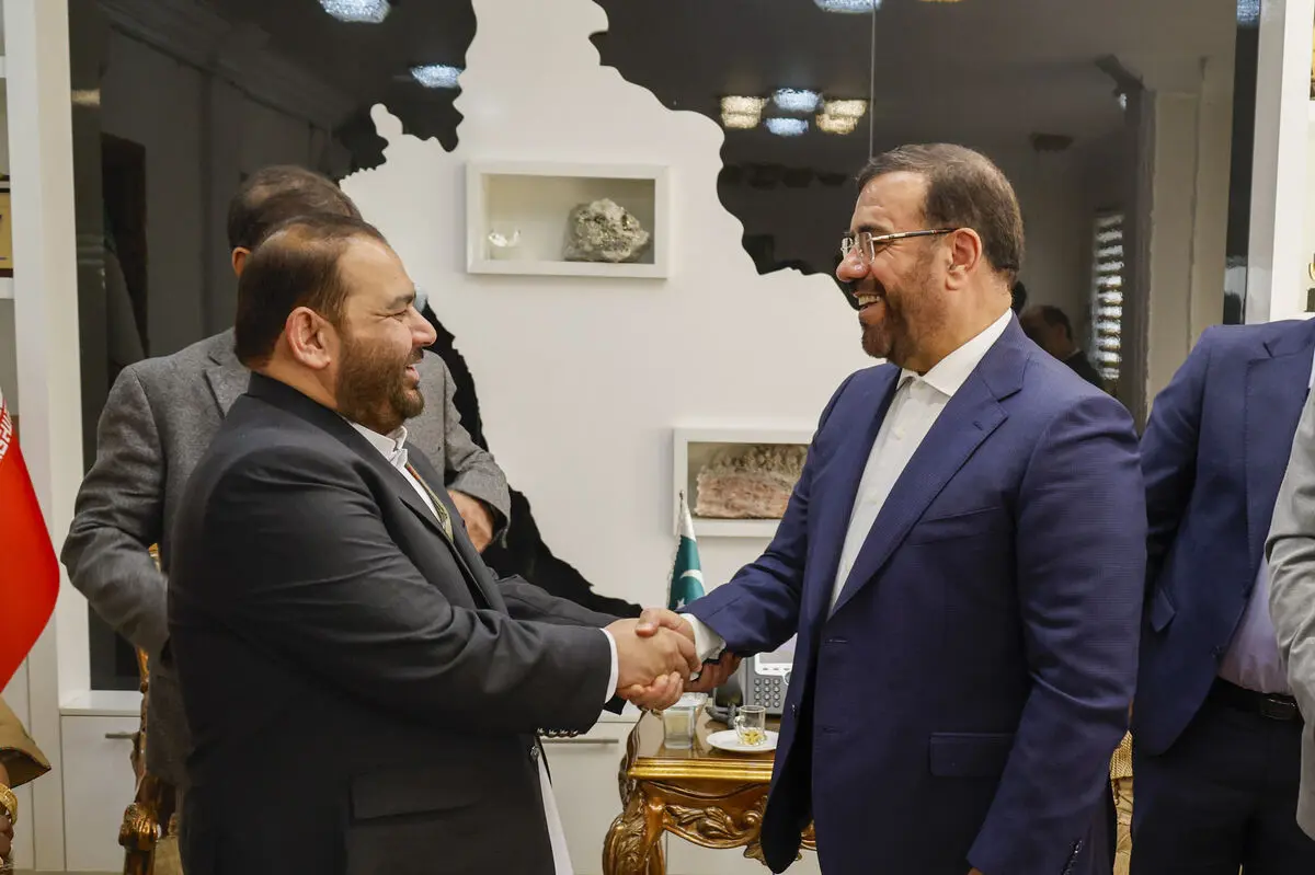 برنامه‌ریزی برای گسترش همکاری‌های فرهنگی و پیشنهاد خواهرخواندگی شیراز و لاهور  