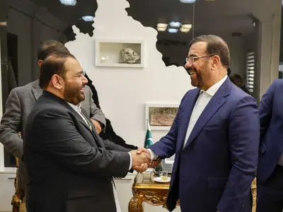 برنامه‌ریزی برای گسترش همکاری‌های فرهنگی و پیشنهاد خواهرخواندگی شیراز و لاهور  