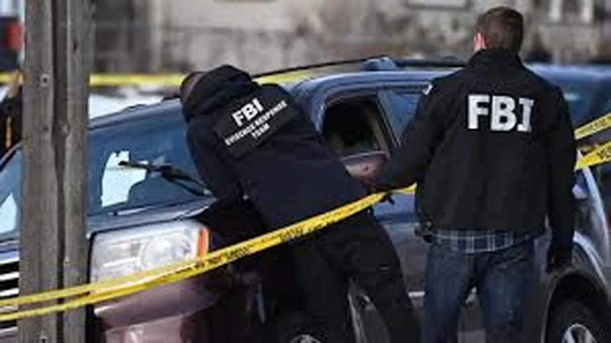 گفت‌وگوی بحث‌برانگیز یک پزشک با پلیس در محل حادثه مرگ زن ۳۷ ساله + فیلم