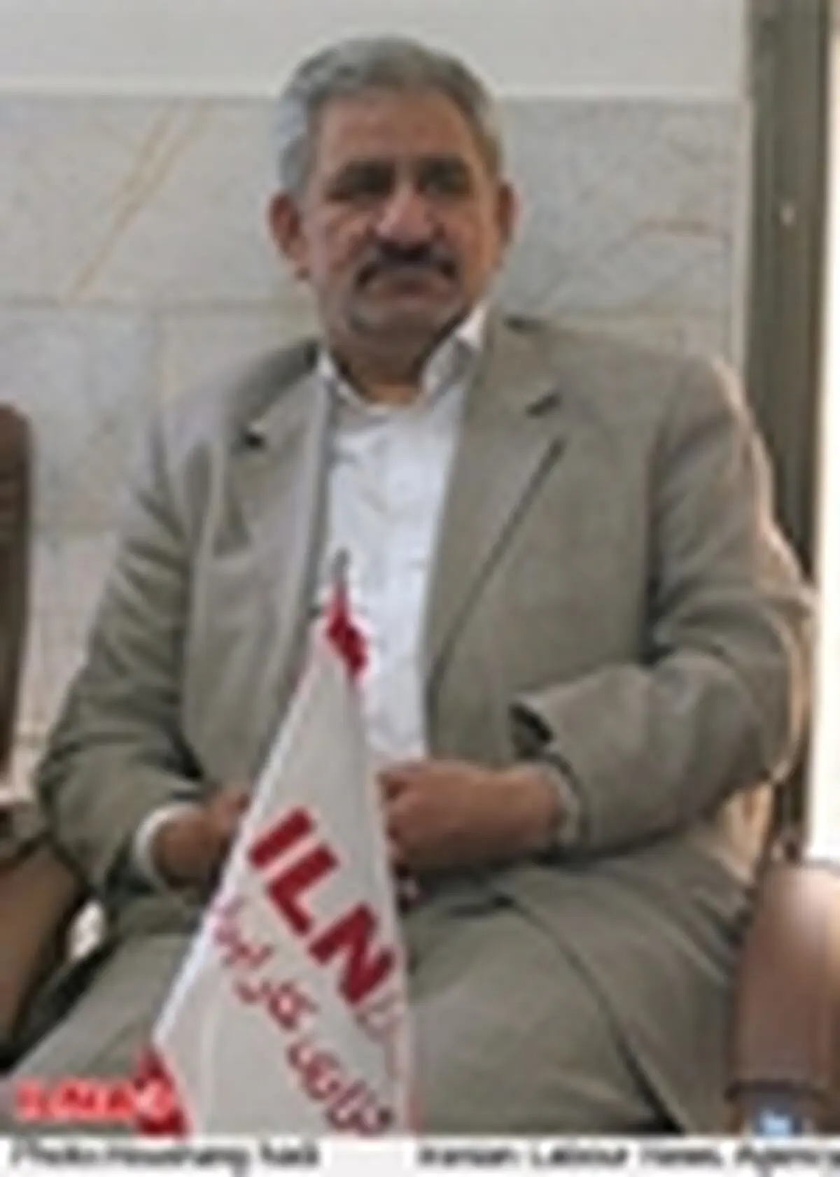 اولویت نخست کشور عبور ار رکود تورمی است