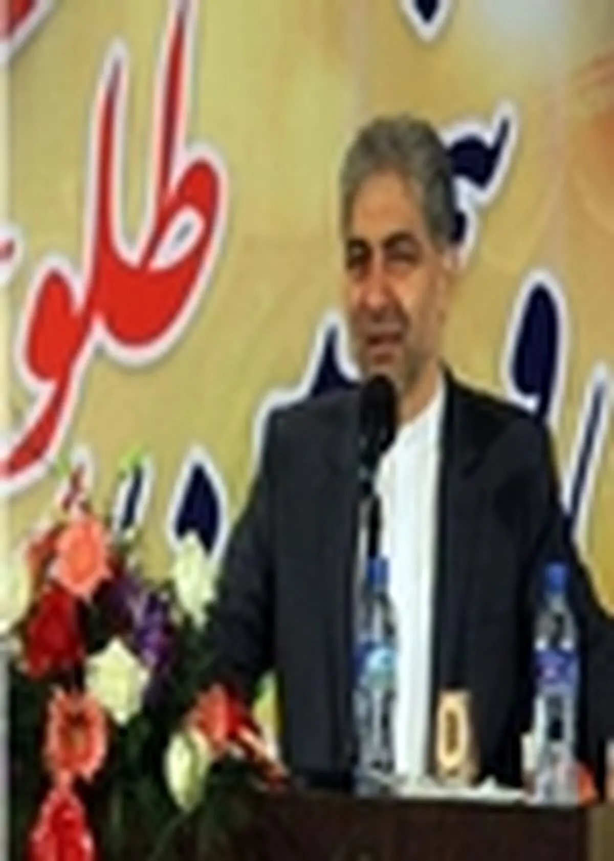 امروز باید همه چیزمان را به پای انقلاب بگذاریم