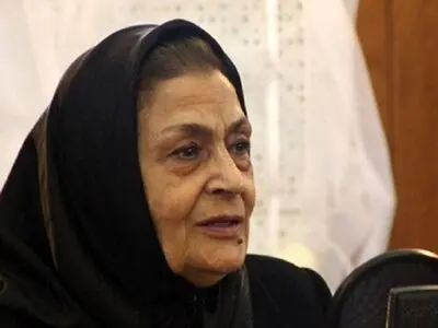 اتابک نادری درگذشت ژاله علو را تسلیت گفت