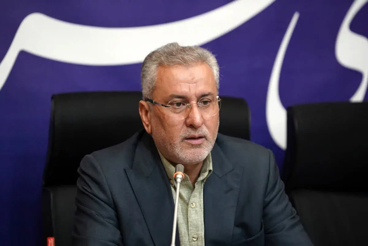 بخشداران با صاحب‌نفوذان محلی تعامل مستمر داشته باشند