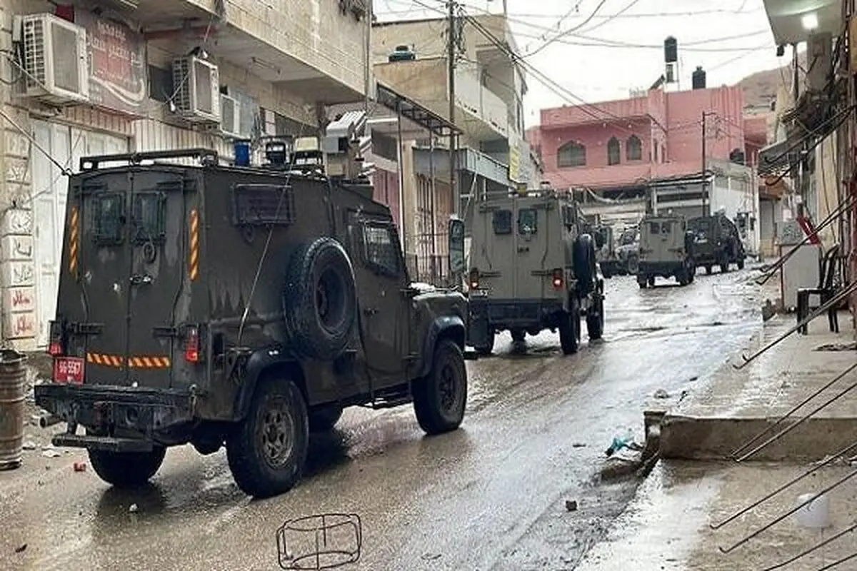 Israeli forces conduct large-scale arrest in West Bank
