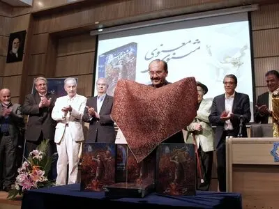 نگارگری  ایران همواره کنار ادبیات کهن فارسی درخشیده‌است