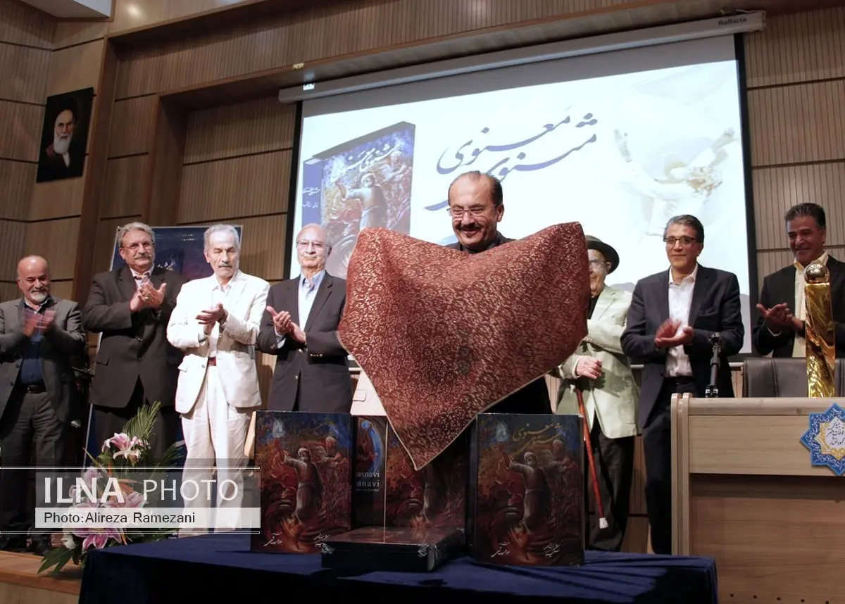 نگارگری ایران همواره کنار ادبیات کهن فارسی درخشیدهاست
