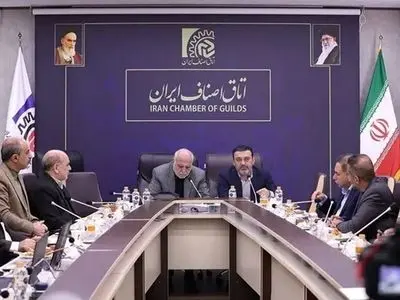 نشست معاون اقتصادی وزیر کشور با رؤسای اتاق‌های اصناف استان‌ها