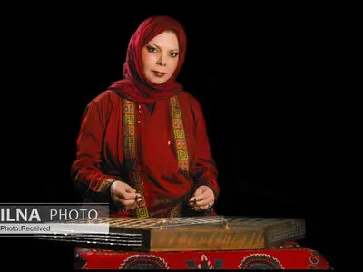 جاده را برای حضور بانوان صاف کردیم/ وضعیت بد اقتصادی امکان فعالیت حرفه‌ای را از جوانان گرفته است