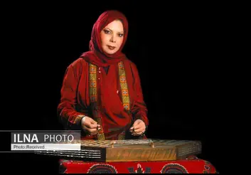 جاده را برای حضور بانوان صاف کردیم/ وضعیت بد اقتصادی امکان فعالیت حرفه‌ای را از جوانان گرفته است